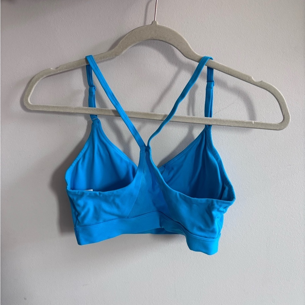 Champion Blue Adjustable-Strap Light Support Sports Bra - Picture 4 of 4